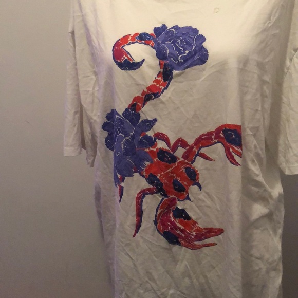 Distressed boyfriend T - Picture 4 of 5